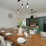 Casa vacanze Demare With Heated Pool, Free Evc Station Lovinac (Zadar)