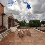 Demare With Heated Pool, Free Evc Station Casa vacanze *