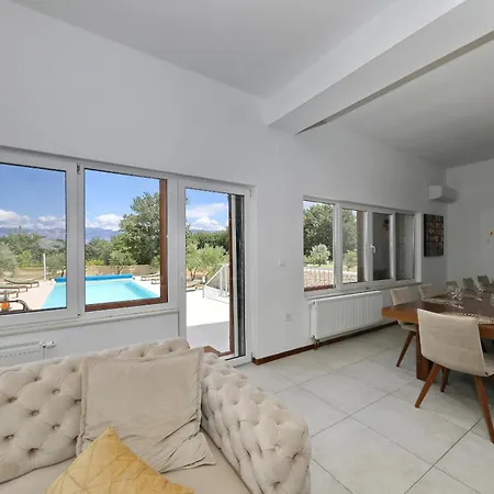 Demare With Heated Pool, Free Evc Station Σπίτι διακοπών Lovinac (Zadar)
