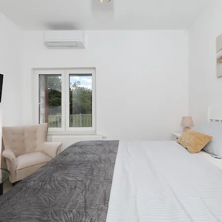 Ferienhaus Demare With Heated Pool, Free Evc Station *