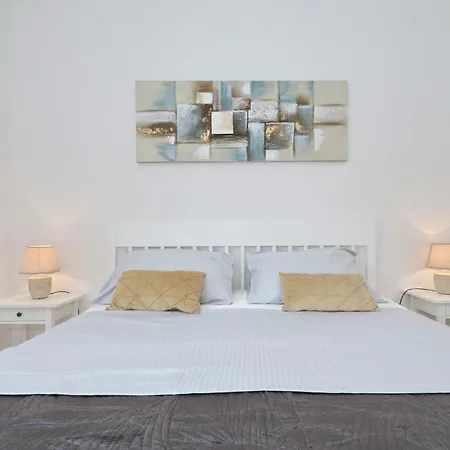 Demare With Heated Pool, Free Evc Station *